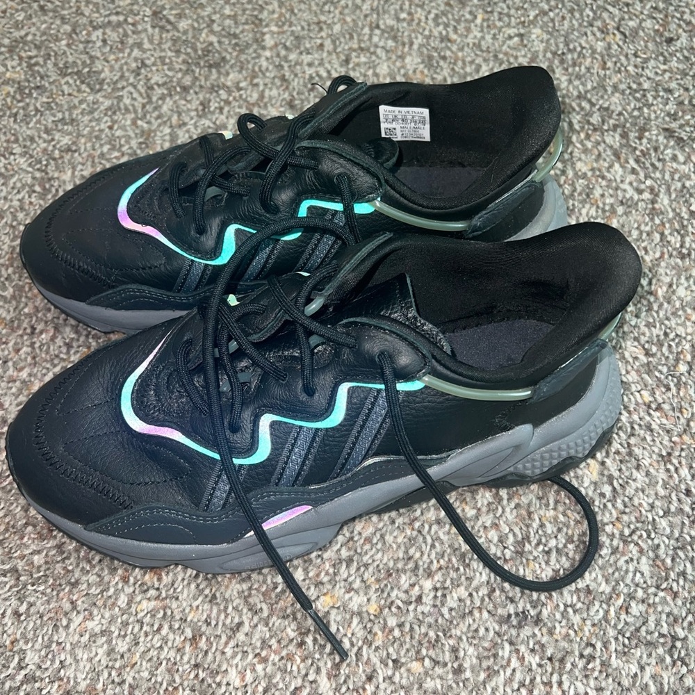 Adidas ozweego
